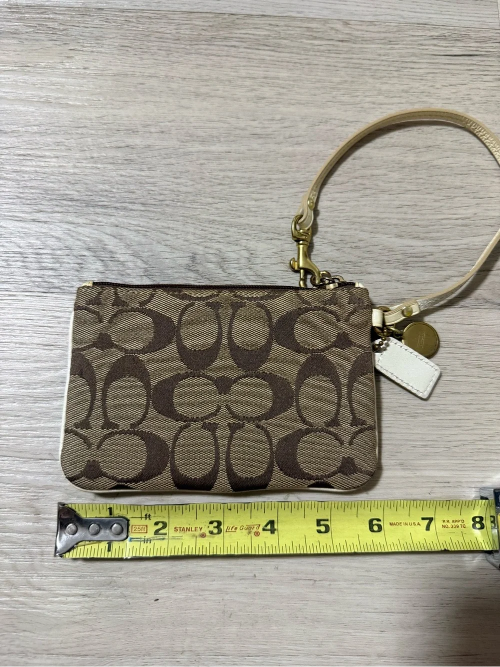 COACH Canvas Wristlet No.A0749-40542 Multicolor Pouch Wallet Authentic